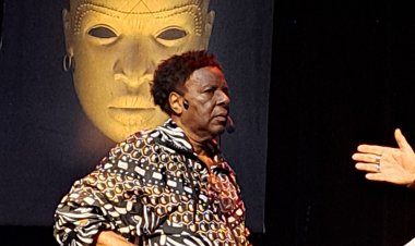 CRISTO DE CARNE E OSSO